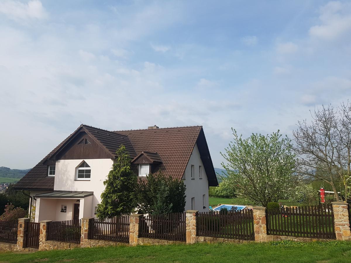 Vila Na Skalce Česká Kamenice Exterior foto